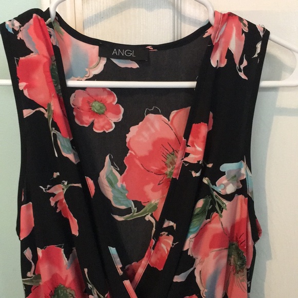 Floral Ruffle Romper - Picture 3 of 4